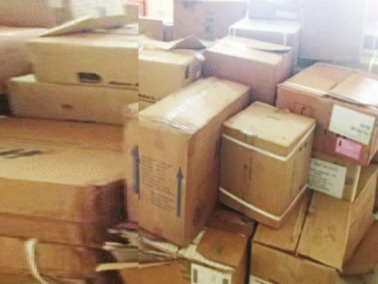 Remise de médicaments, intrants et matériel aux centres de stage du CFOAC